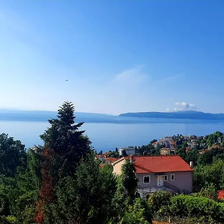 Maroon - Savrsen Pogled I Miran Odmor Appartement Lovran