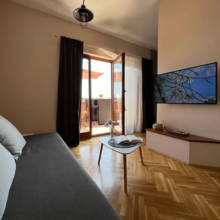 Apartamento Maroon - Savrsen Pogled I Miran Odmor *